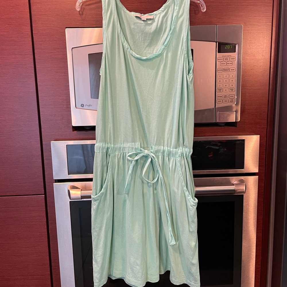 Dress with gathered tie waist.